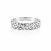 Solitaire Set Ring
