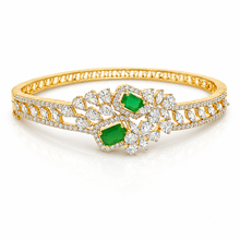 Gold Coloured Emerald Coloured Bracelet
