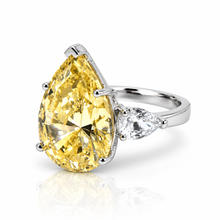 Clair Ring