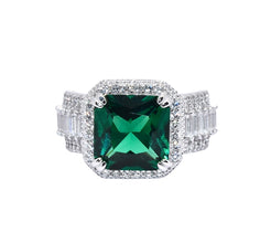 Eliana Ring