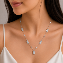 Stella Necklace