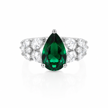 Divine Verde Ring