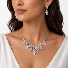 Nicole Chain Pendant