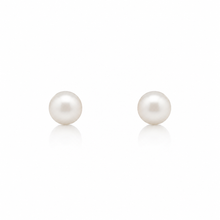 Mini Pearl Studs