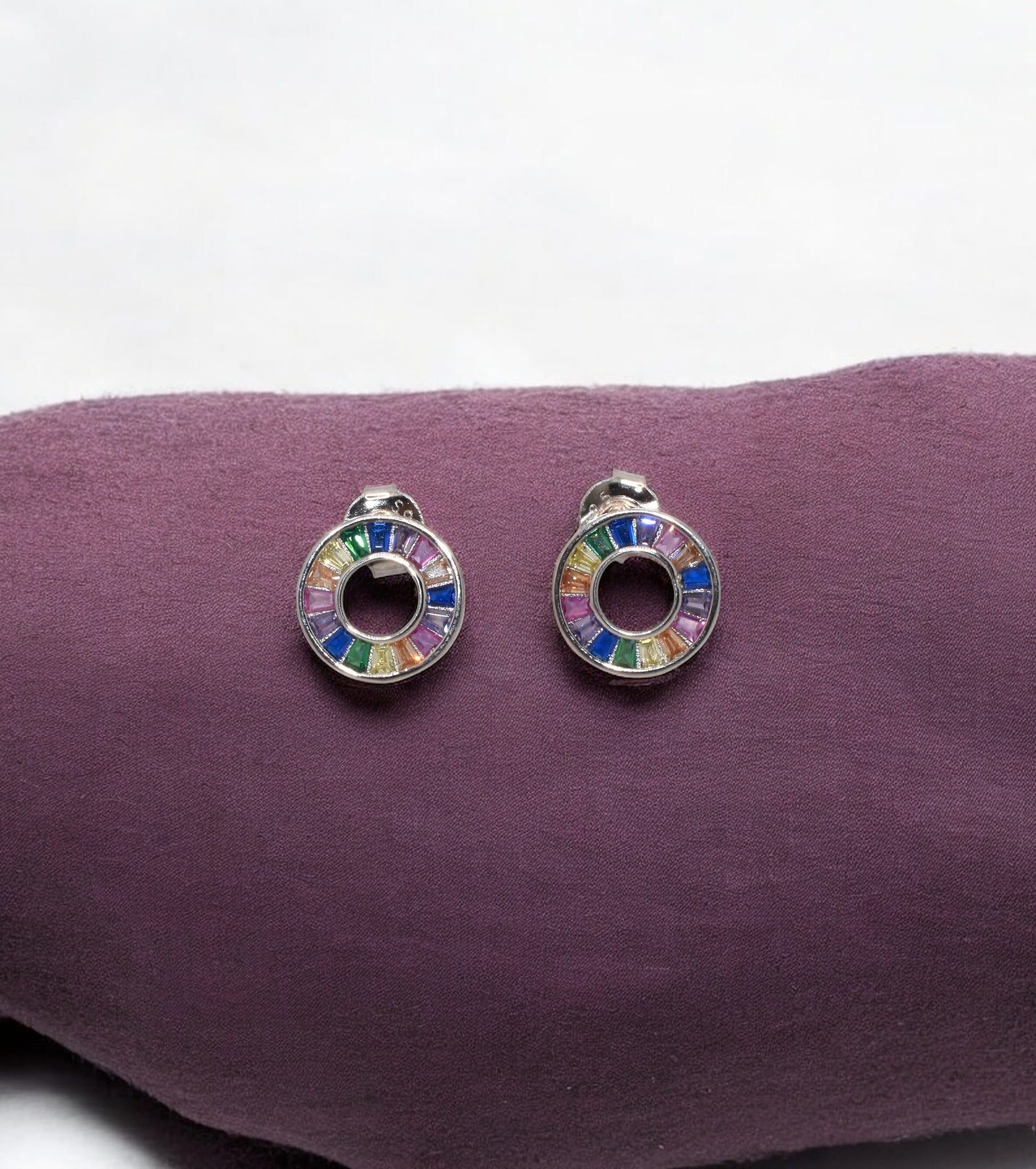 Multicolour Round Studs