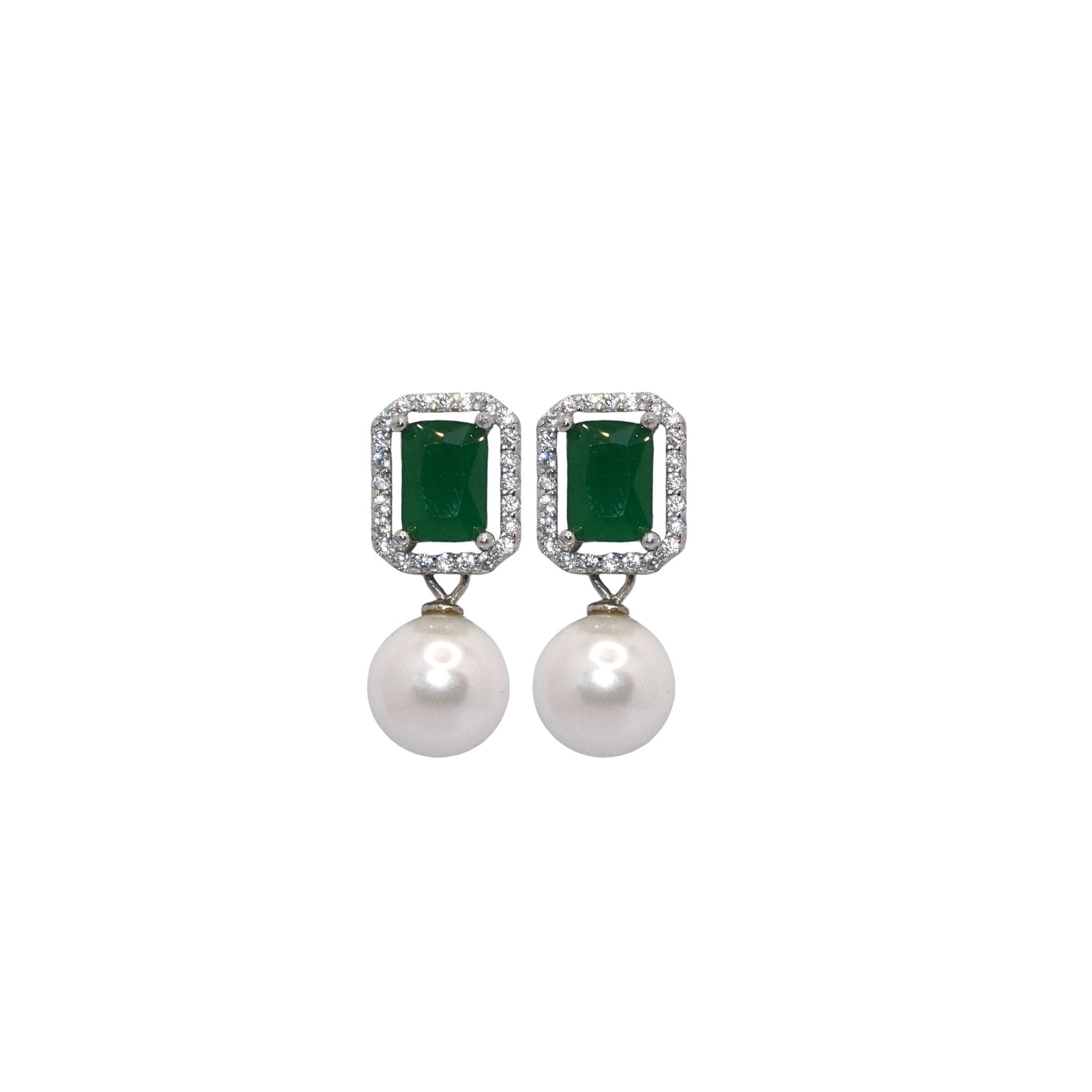 Emerald Coloured Pearl Earring