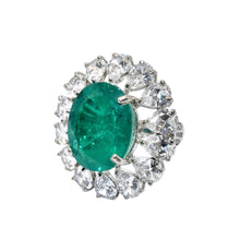 Oval Emerald Coloured Cocktail Ring