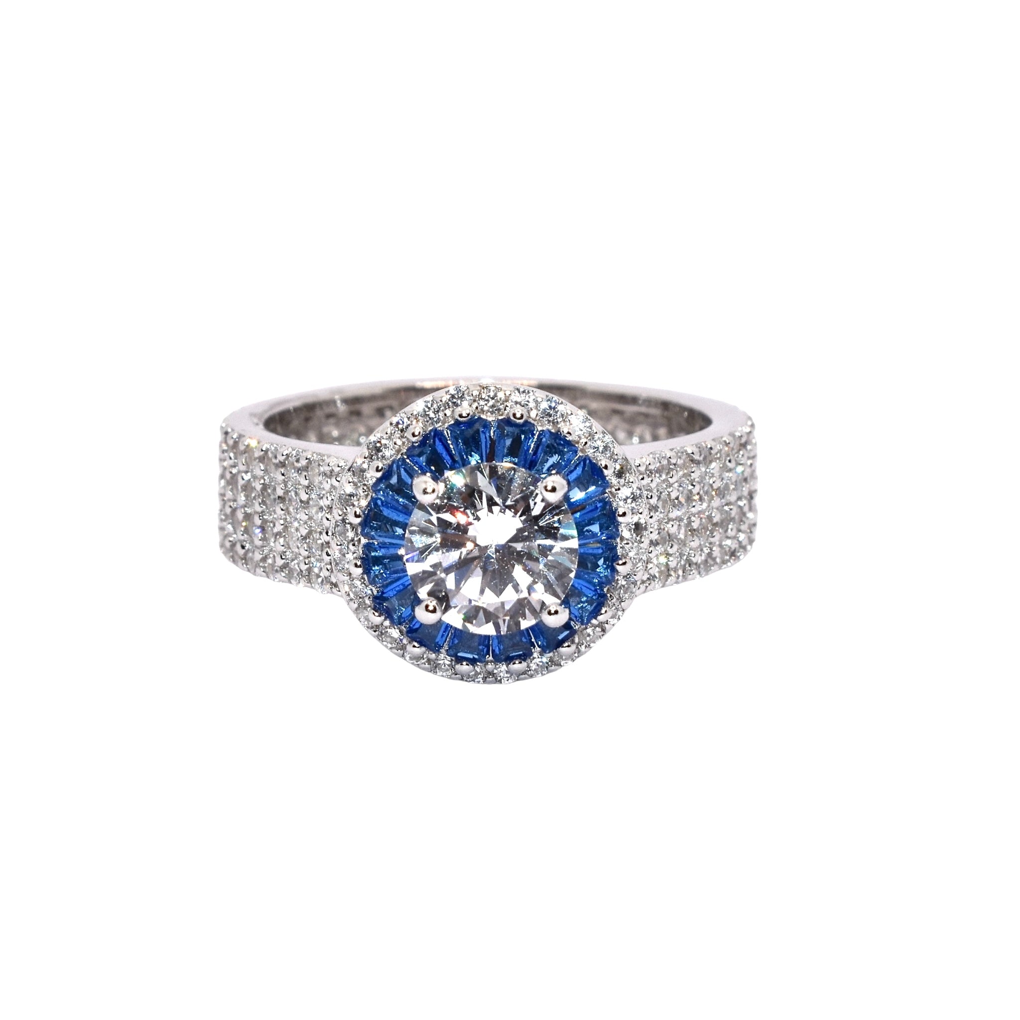 Solitaire Ring With Sapphire Finish