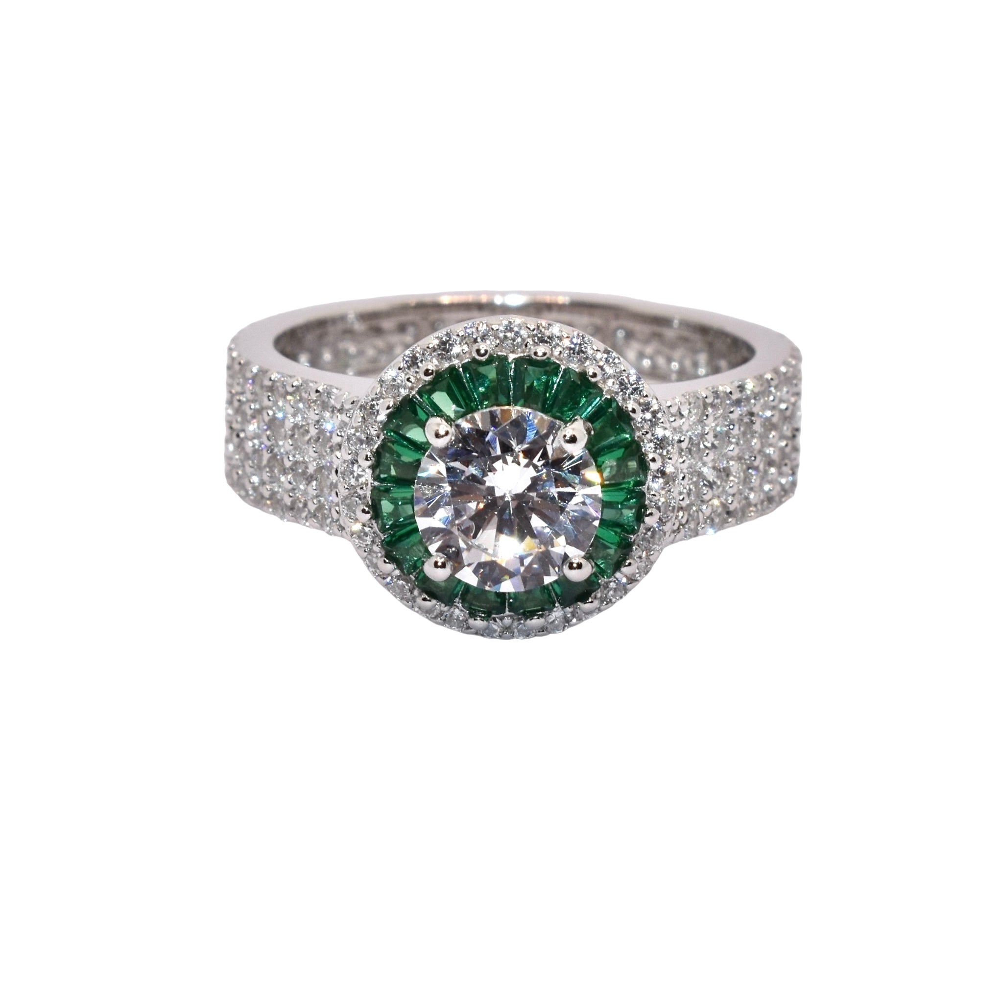 Solitaire Ring With Emerald Finish