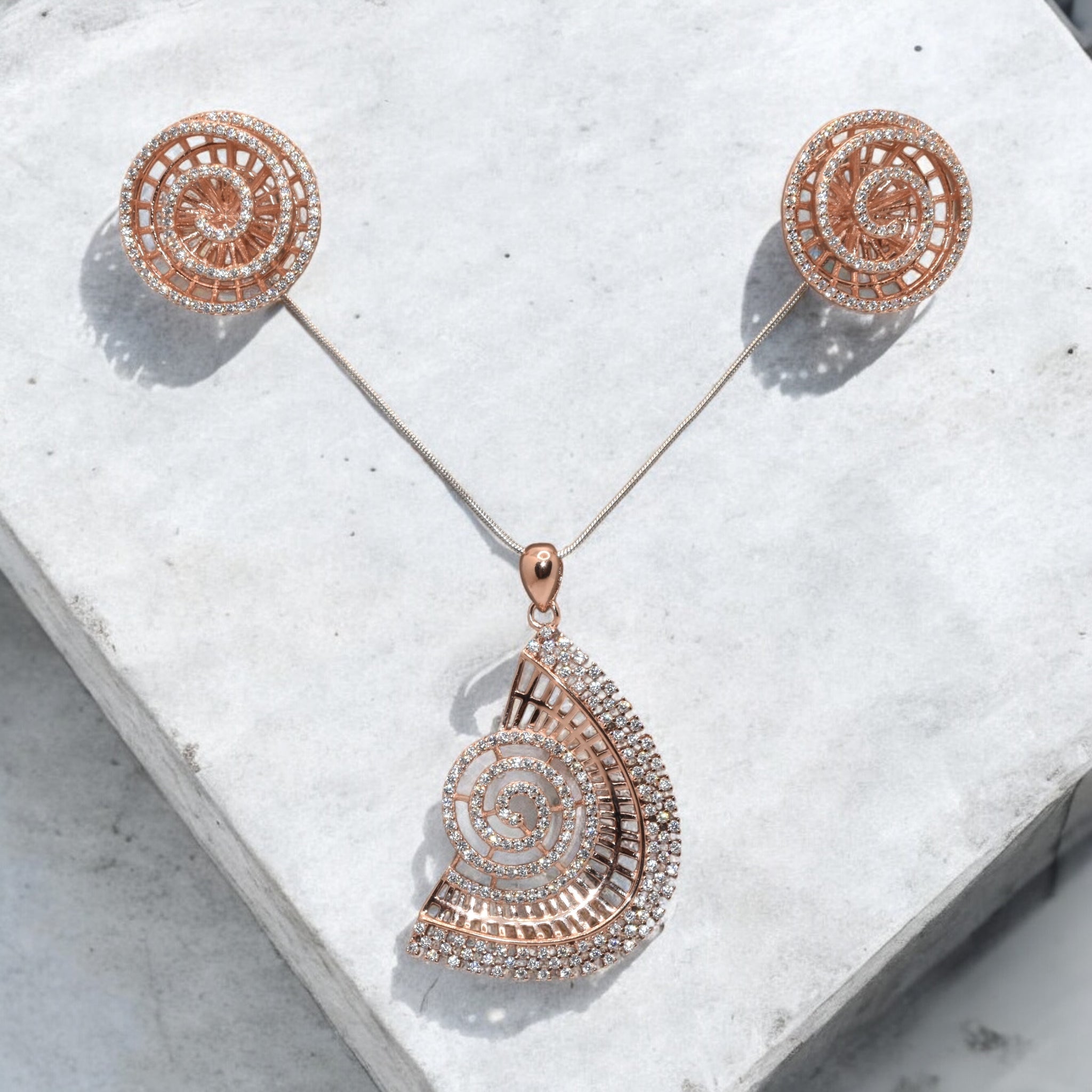 Evelyn Cocktail  Set