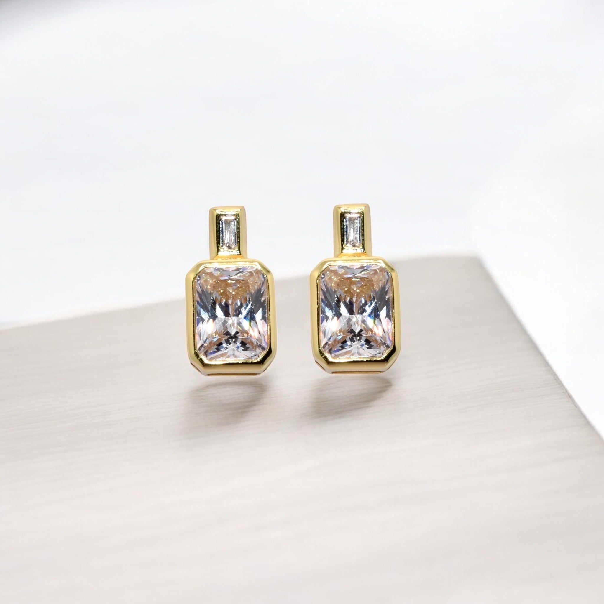 Ruhaani Earrings