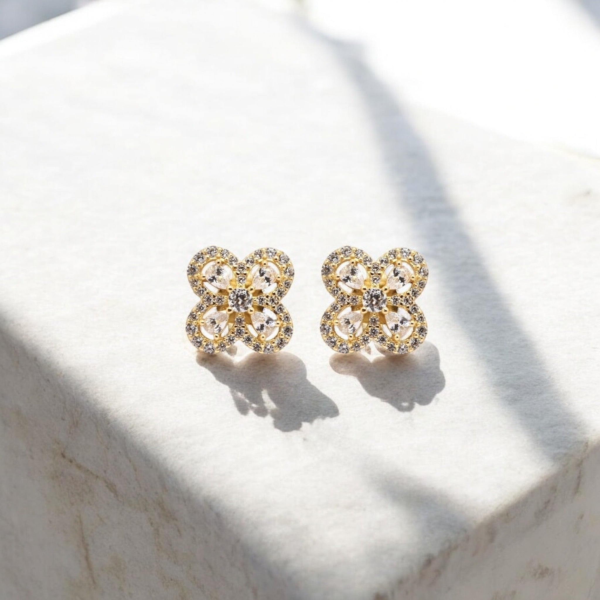 92.5 Silver Gold Plated Flower Shape Studs