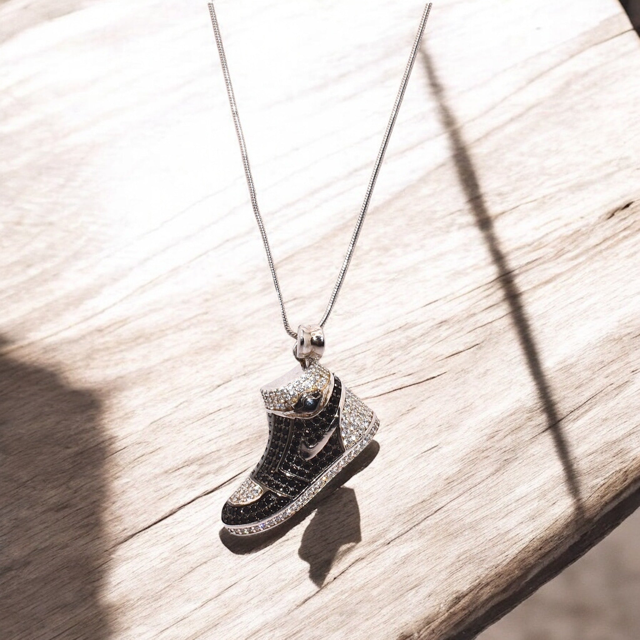 Onyx Chain Pendant