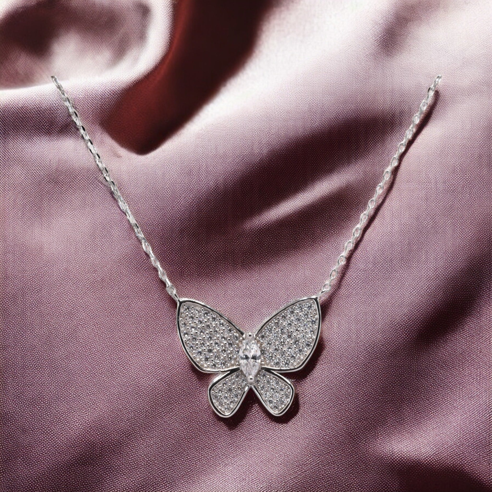 Ether Chain Pendant
