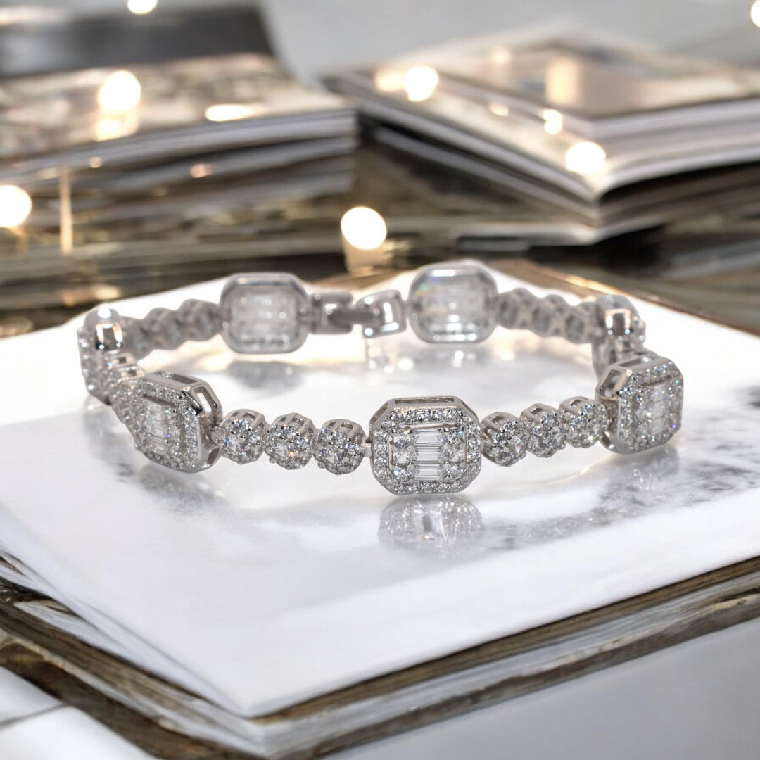 Halo Emerald Bracelet