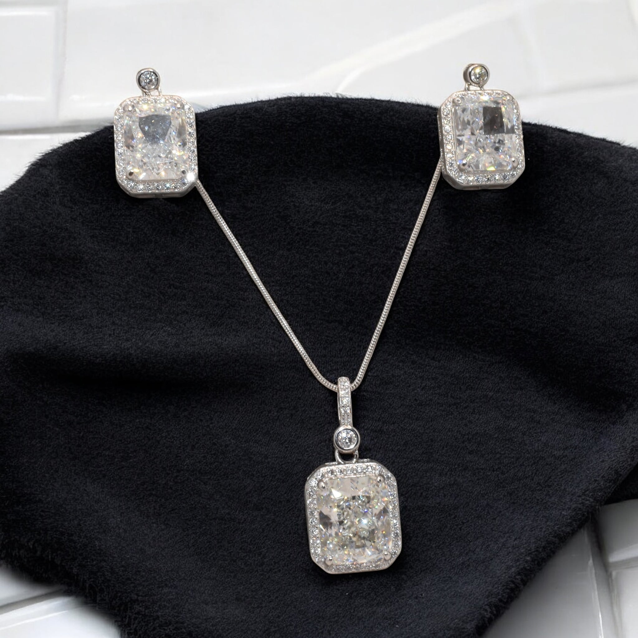 Halo Emerald Cut Ice Crush Chain Pendant Set