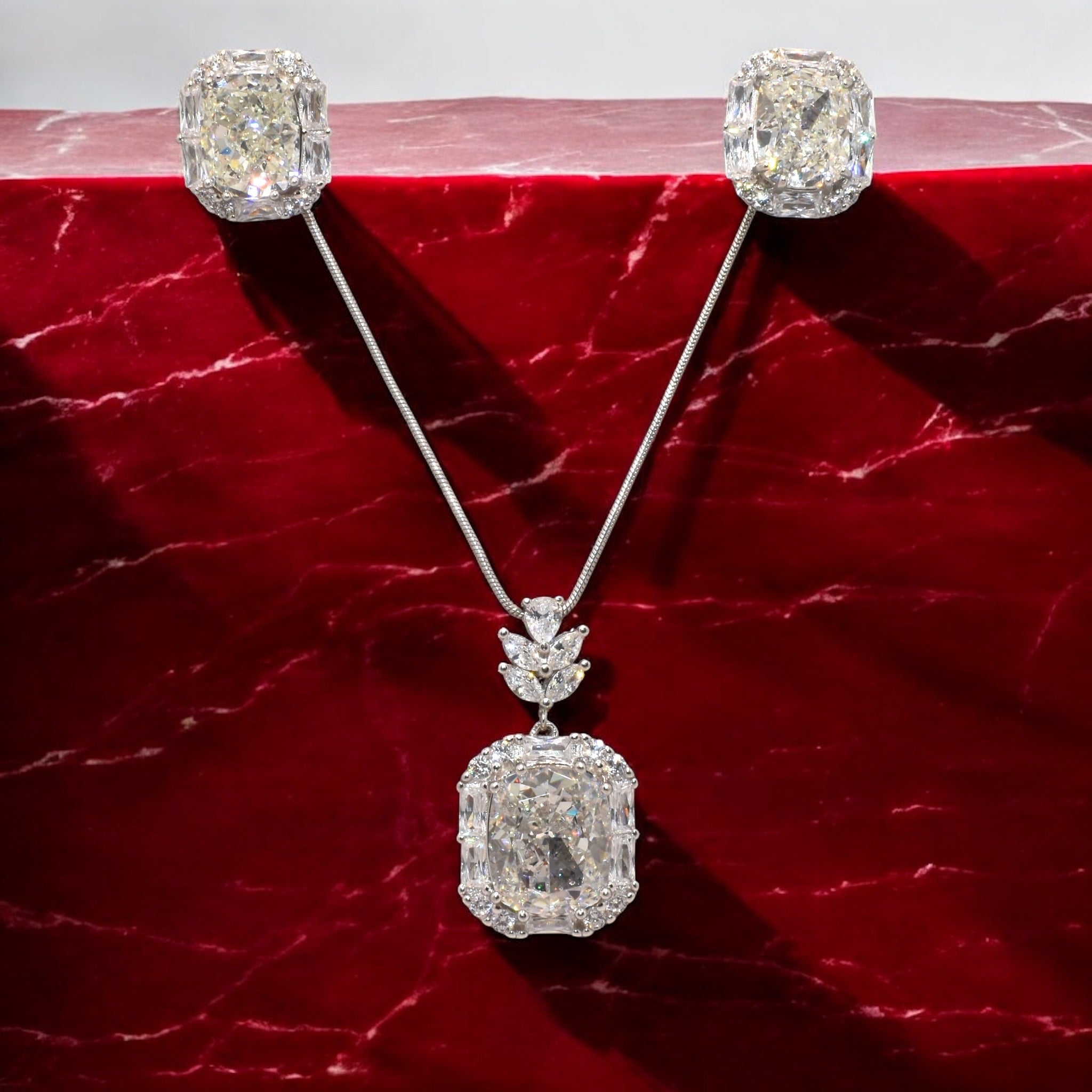 Halo Radiant Cut Ice Crush Chain Pendant Set