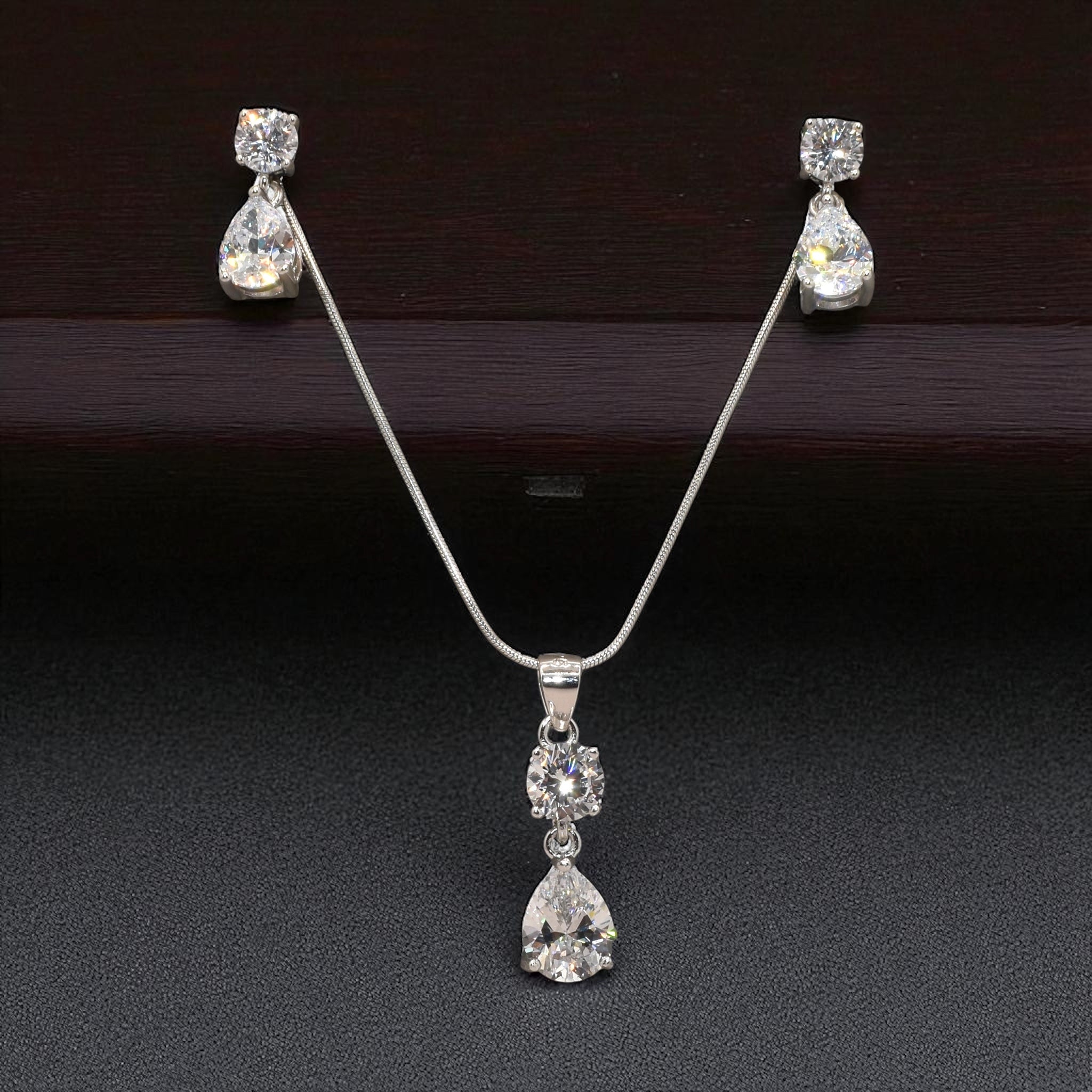Pear Shape Chain Pendant