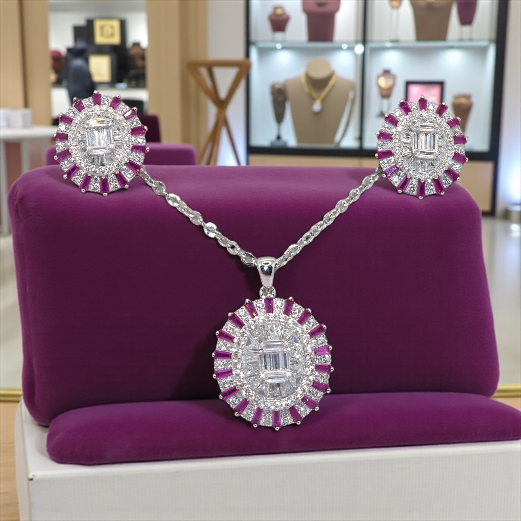 Sophia Chain pendant set