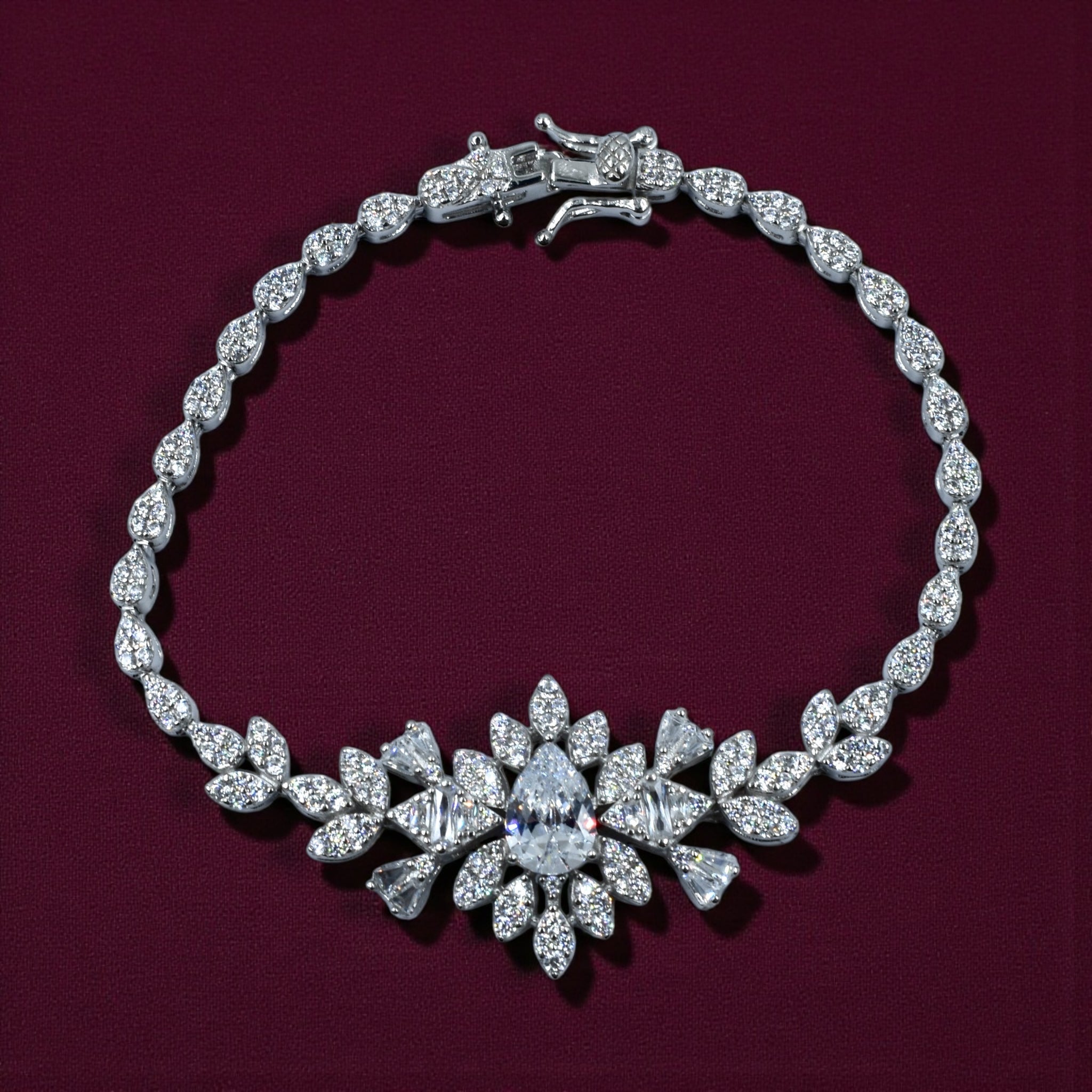 Kira Pear Shape Bracelet